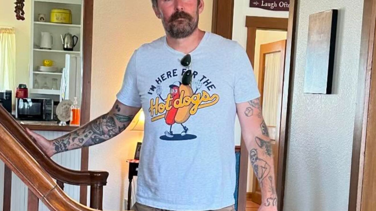 Un celebru youtuber s-a stins din viață! A fost găsit mort în propria casă, iar fanii sunt șocați