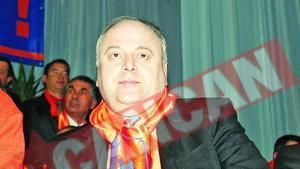 "Pinalti" o vrea pe Mona Musca langa el