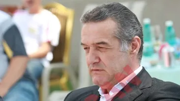 Becali: Meme e un travestit / Stoica: Gigi e un idiot