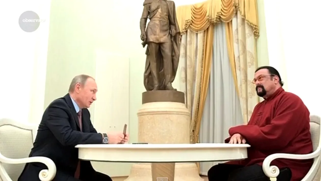 Steven Seagal a primit un job de la Vladimir Putin. Cu cât va fi plătit actorul pentru noua misiune pe care a acceptat-o