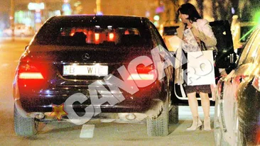 Politicianul-dansator, idolul femeilor! Soferul Edmond Talmacean a primit un sarut in dar