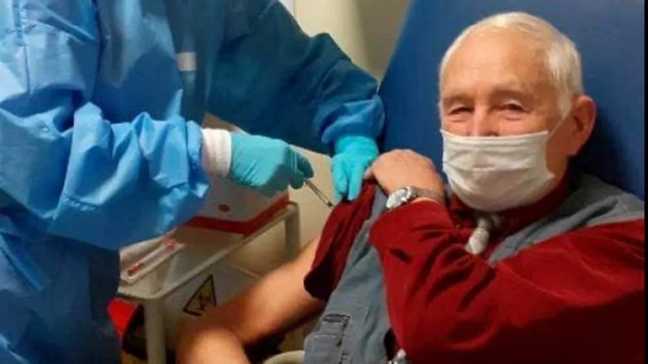 Povestea veteranului de război de 91 de ani care s-a vaccinat anti-COVID a devenit virală