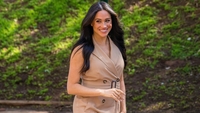 Meghan Markle, ironizată după ce o prietenă a susținut că britanicii au primit-o cu brațele deschise. „Câteva saluturi politicoase nu reprezintă o țară”