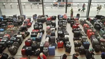 Doua romance, arestate pe aeroportul din Londra! N-o sa-ti vina sa crezi ce transportau in sosete! NU e vorba de droguri