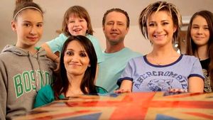 Cum arată acum Nuţi, fosta bonă a familiei Prodan - Reghecampf! Nu o mai recunoşti