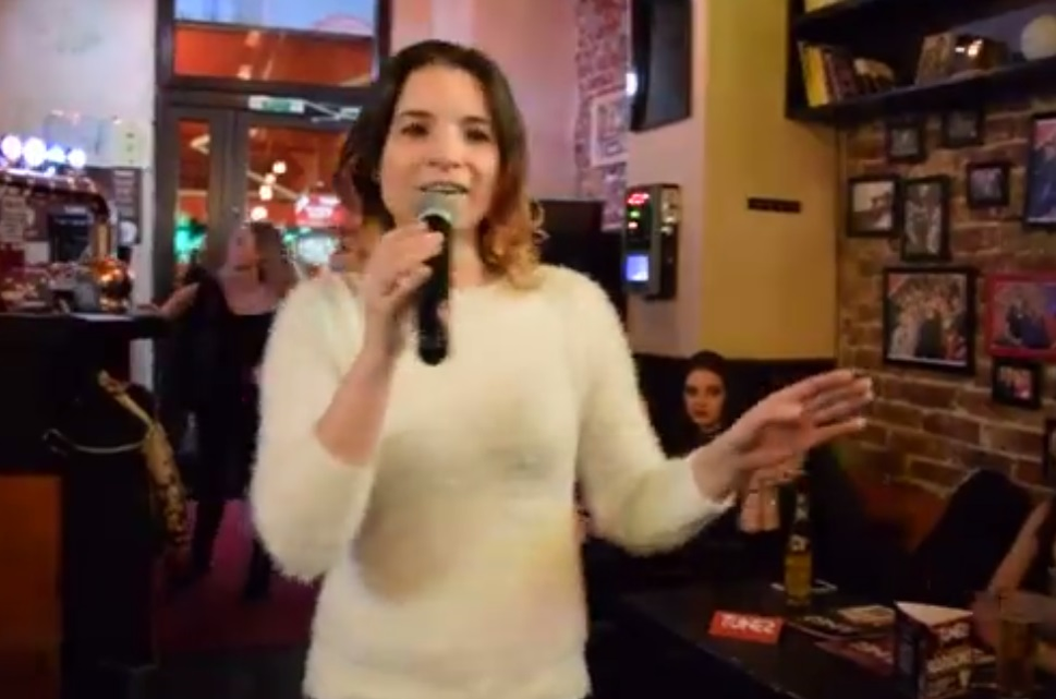 Cum se pregătește croitoreasa de la “Românii au talent” pentru semifinala sezonului 9! Ana Maria Pantaze a ținut să se afle chiar de la ea