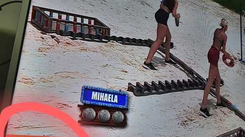 Cum s-a "răzbunat" o telespectatoare Pro TV pe Dan Pavel! Ce a făcut în timp ce se uita la Survivor. Imaginea a devenit virală