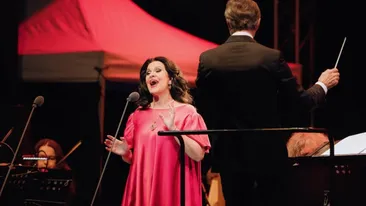 Angela Gheorghiu a fost huiduită la Seul. Soprana a comis-o grav pe scenă, e scandalul momentului