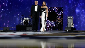 Donald și Melania Trump au făcut senzație la ceremonia de învestire a președintelui. Cei doi au dansat la balul organizat în onoarea noului lider american