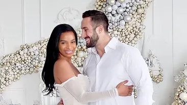 Povestea inedită de viață a unui cuplu celebru. S-au întâlnit pe platourile de filmare și de atunci au rămas nedespărțiți