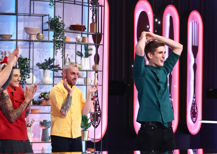 Luca Zvaleni a câștigat Chefi la cuțite, sezonul 16/ sursă foto: Antena 1