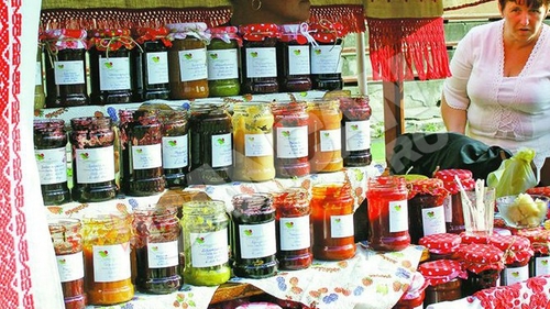 Conserve inedite din "fructe" secuiesti! Gemuri din gogonele si ceapa rosie