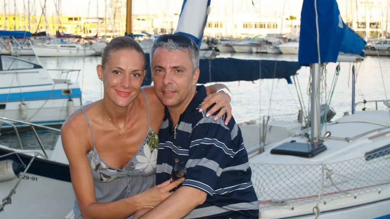 Roxana Ciuhulescu a divorțat de primul soț din cauza ei. Ea este japoneza cu care Mihai Ivănescu a înșelat-o pe sportivă