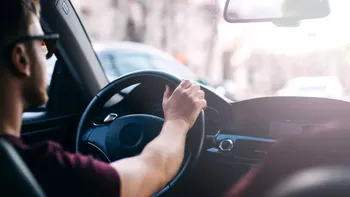 Reguli noi pentru șoferi în Grecia. Ce trebuie să știi dacă vrei să te plimbi cu mașina