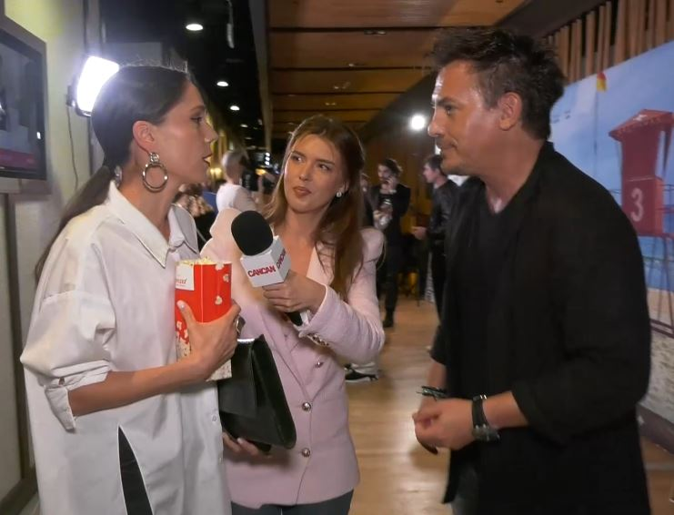 Cum i-au explicat fiicei momentele în care sunt plecați o lungă perioadă de acasă