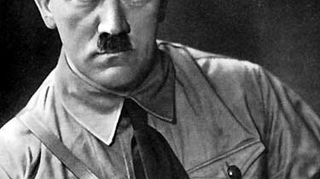 Sondaj organizat de serviciul de ambulanta britanic: "Cat de cool este Hitler?"