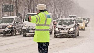 Avertizare de la ANM! COD GALBEN de viscol și ninsori în șase județe