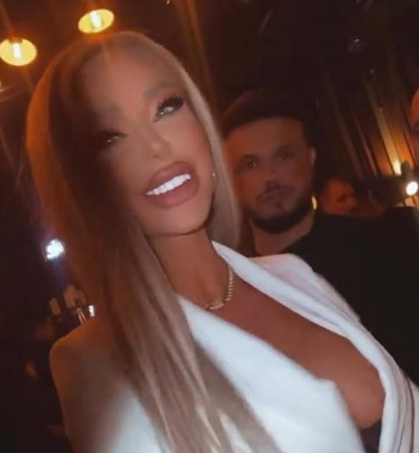 Bianca Drăgușanu și Gabi Bădălău au petrecut miercuri seară (sursa FOTO: Instagram)