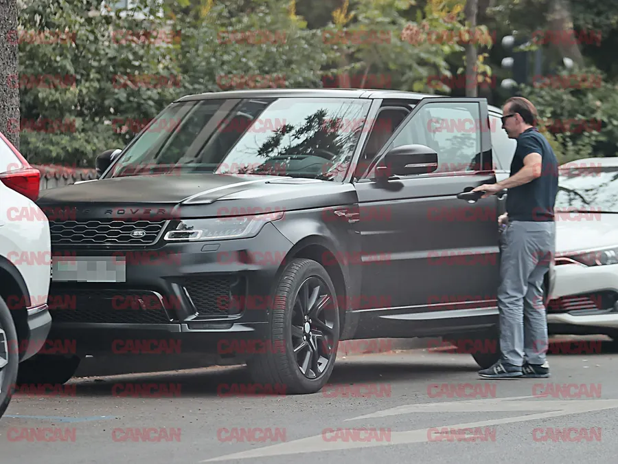 Florin Cîțu și-a făcut "fenta" prin Capitală cu un super bolid