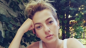 Probleme în paradis pentru RĂZVAN SIMION şi LIDIA BUBLE? Vezi ce a enervat-o pe cântăreaţă! "Ce cauţi tu..."