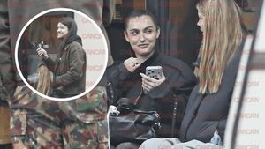 Ce pun la cale Alexia Eram și „cumnățica”, la cafea cu fiul lui Dan Bittman. Hipstereală organizată în buricul Capitalei