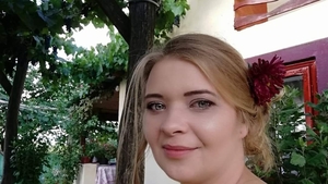 O mamă de 32 de ani din Botoșani a murit după ce a dat naștere fetiței sale "Cum e posibil? În ce ţară trăim?"