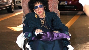 Elizabeth Taylor, la un pas de moarte! VEZI ce a patit