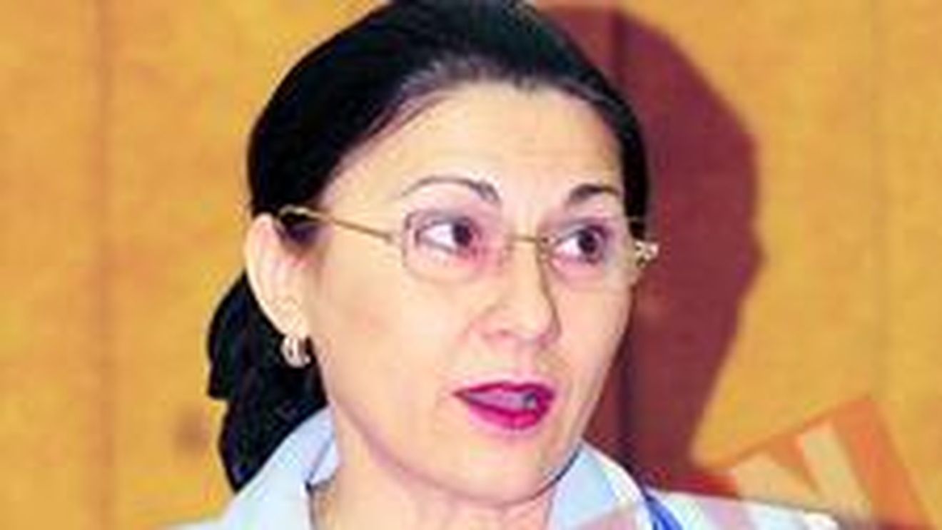 Andronescu: "Scolile sa fie pazite de parinti"