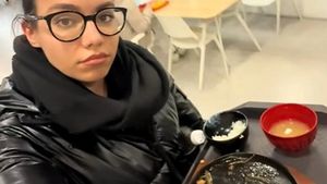 Suma incredibil de mică pe care o plătește zilnic o româncă pentru mâncare în China: „Daca îți cumpărai aceleași lucruri în Bucuresti...”