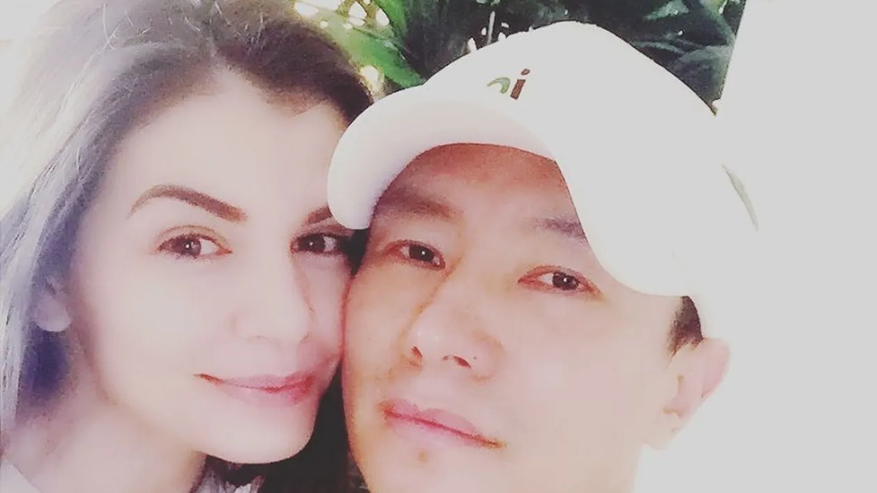 Monica Gabor a vărsat lacrimi de tristeţe: Cel mai îngrozitor lucru din viaţa noastră! O mamă cum eu niciodată nu voi reuşi să fiu. Ce i s-a întâmplat româncei care trăieşte ca o prinţesă alături de miliardarul Mr. Pink