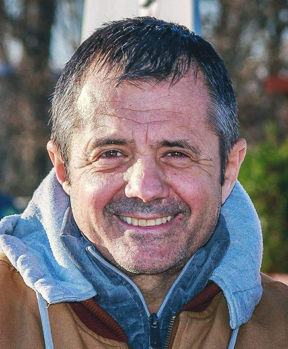 Cornel Marinescu, pilotul mort în urma tragediei aviatice din județul Suceava. Sursa foto: Facebook