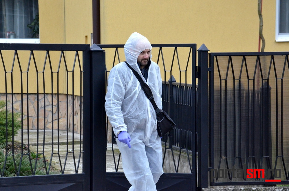 Şi-a tăiat singur craca de sub picioare. Gestul incredibil pe care l-a făcut, după înmormântare, criminalul care şi-a ucis mama, tatăl şi bunica