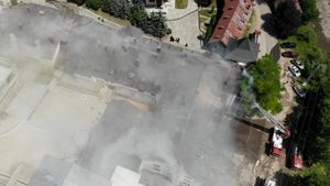 Incendiu la Mănăstirea Râmeț! Pompierii sunt în alertă