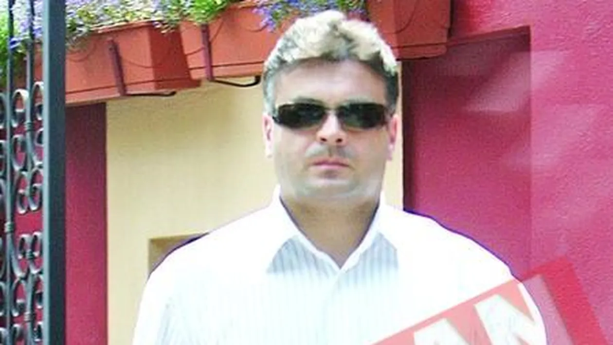 Deputatul Branza vrea sa-si creasca fetita langa amanta