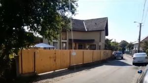 Femei salvate dintr-un „azil al groazei”, după ce ar fi fost bătute. Cum au aflat autoritățile de nenorocirile petrecute în căminul social