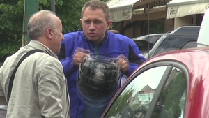 Sotul Cristinei Spatar a intors toate privirile! Ce conducea afaceristul pe strazile din Capitala!