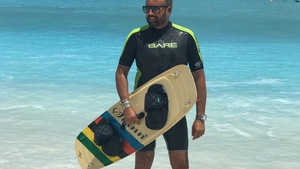 Cătălin Botezatu, vacanță în cel mai eco resort din Maldive! A înotat printre corali cu țestoase și pești colorați