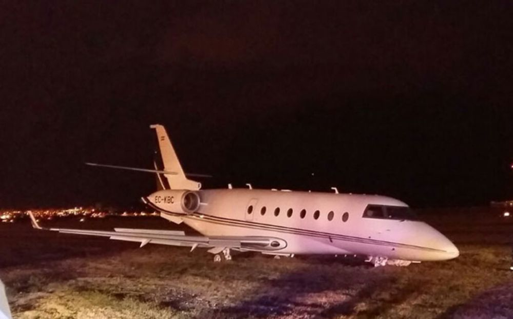 Avionul privat al lui CRISTIANO RONALDO s-a prăbuşit la Barcelona!