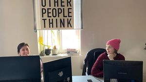 Refugiată din Ucraina, de profesie designer de interior, ajutată de doi arhitecți din București. Alina Vîlcu: “Este minunat!” La ce proiecte lucrează