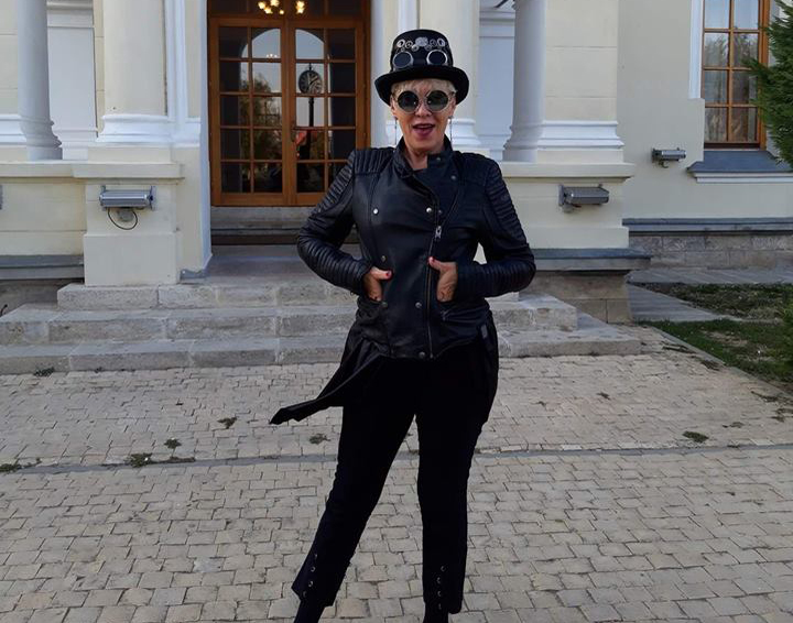 Silvia Dumitrescu, la piață cu noul ei bolid de 20.000 de euro!