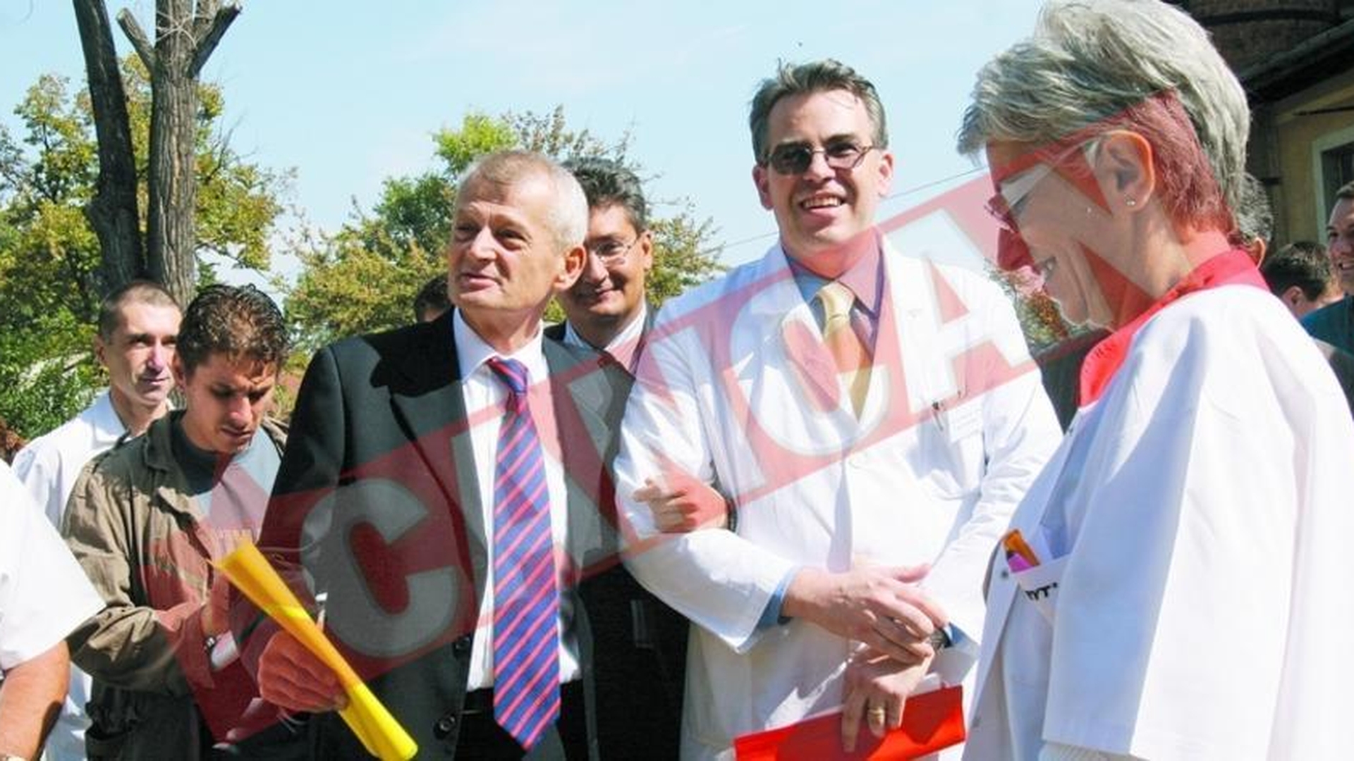 Si-a revazut colegii de facultate dupa 30 de ani