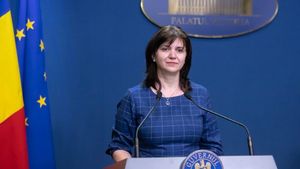 Ministrul Educaţiei, Monica Anisie, anunţ pentru elevi: ”Am pus termenul limită 10 septembrie”