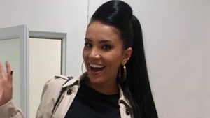 Asta da surpriza! Adelina Pestritu, sarutata de un celebru barbat din showbiz: "Va sta bine impreuna"