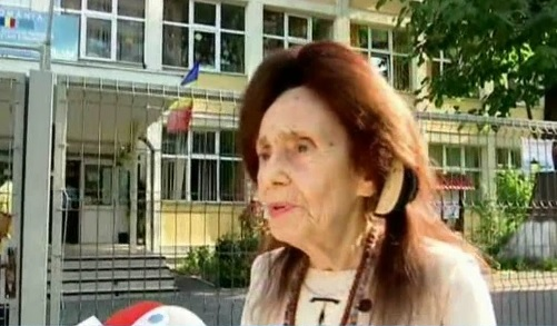 Ce notă a luat Eliza Iliescu la Evaluarea Națională 2018! Fiica celei mai bătrâne mame din România a întâmpinat probleme