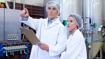 Singura meserie pentru care femeile primesc salarii mai mari decât bărbații, în România