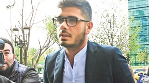 Avem imaginile. Ce a păţit fostul soţ al Antoniei, la LOFT,  cu o blondă jucăuşă