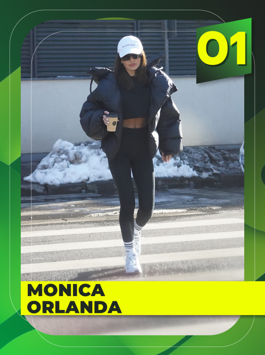 TOP 15 vedete care au renunțat la lucrurile scumpe pentru un accesoriu de câțiva lei. Memelușa, Delia și Ruxandra Luca au lansat noul trend al verii