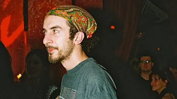 Cum arăta Vlad Craioveanu în anii 2000, când „telefonul-fantomă” a făcut deliciul a sute de mii de români