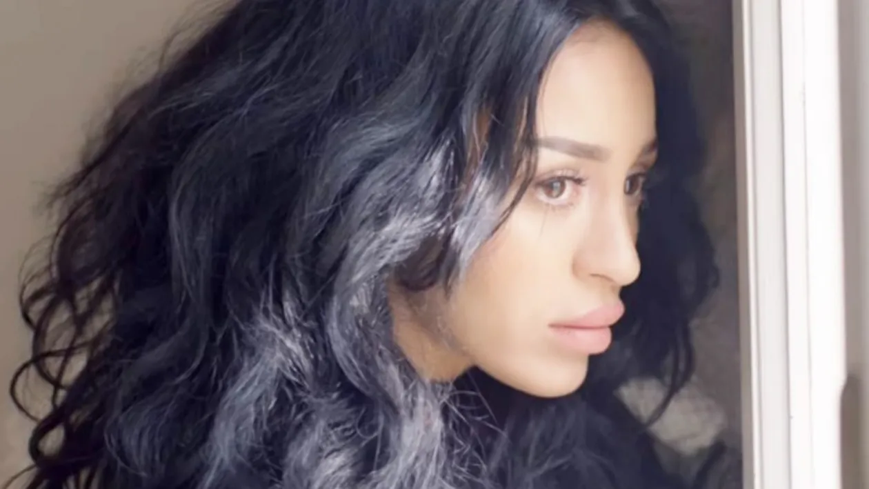 A doua vedetă din showbiz diagnosticată cu COVID-19? Ruby și-a făcut astăzi testul pentru depistarea noului coronavirus. ”Mă simt rău, prieteni.”