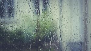 Alertă de vreme rea. Meteorologii ANM anunță ploi în weekend